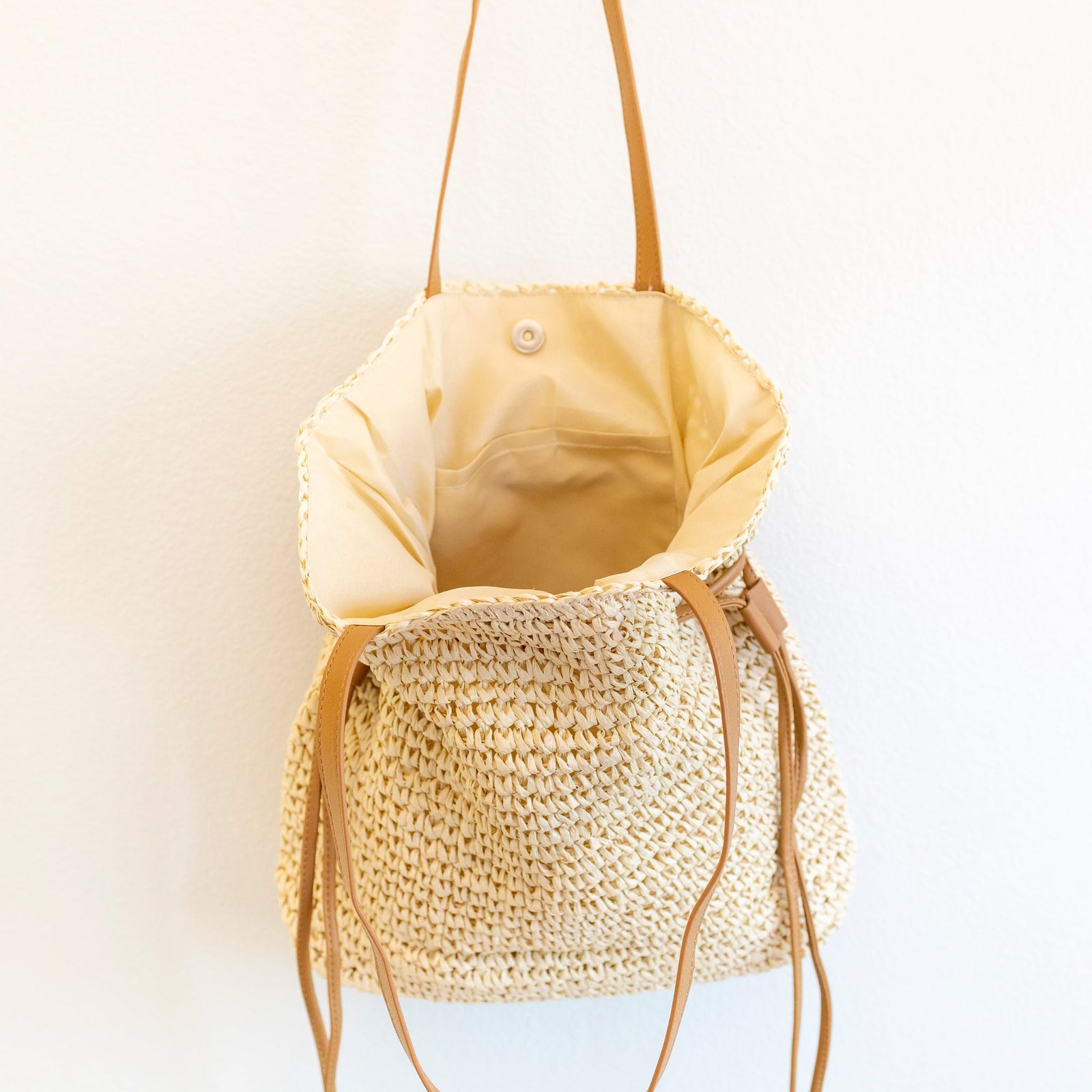Women’s Retro Straw Woven Tote Bag for Beach, Vacation & Summer Outfits