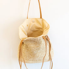 Women’s Retro Straw Woven Tote Bag for Beach, Vacation & Summer Outfits