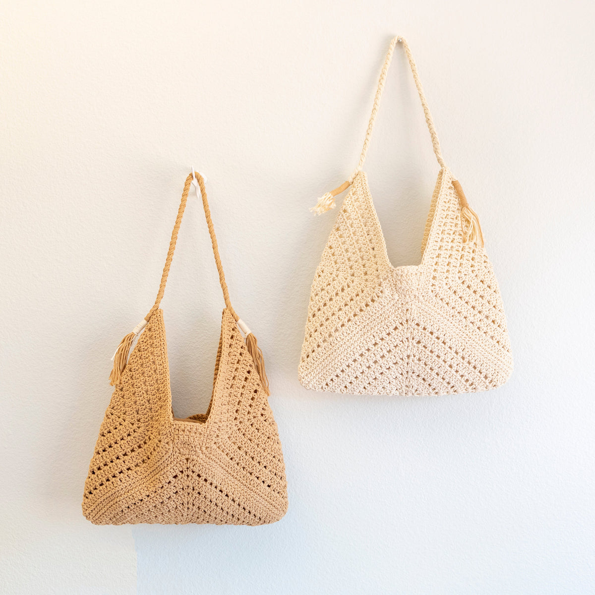 Women’s Retro Cotton Crochet Shoulder Bag Purse for Boho Everyday Style & Gifts