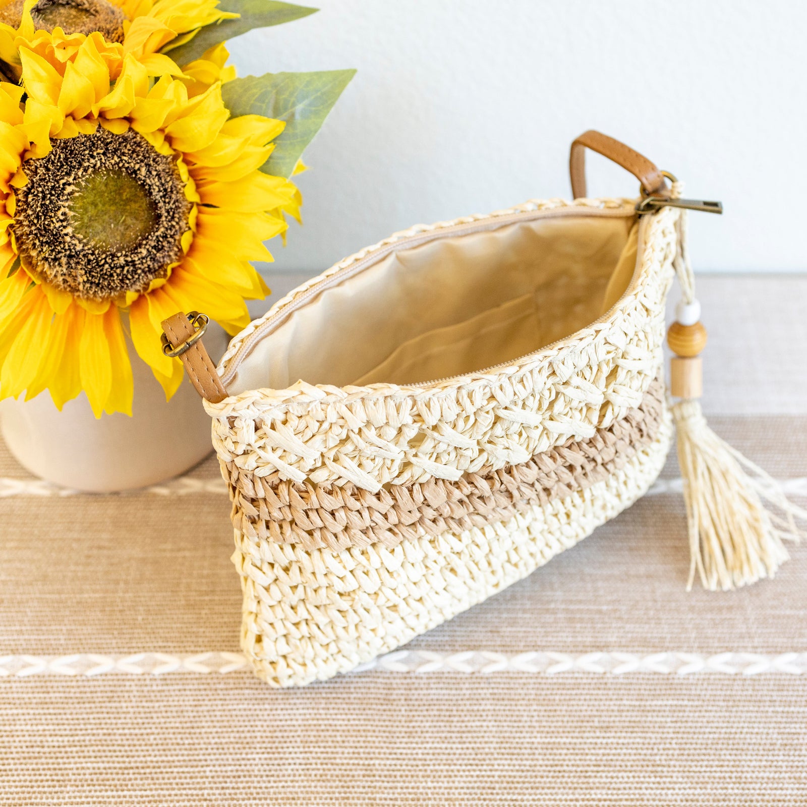 Women’s Straw Woven Crossbody Bag for Beach, Vacation & Summer Outfits