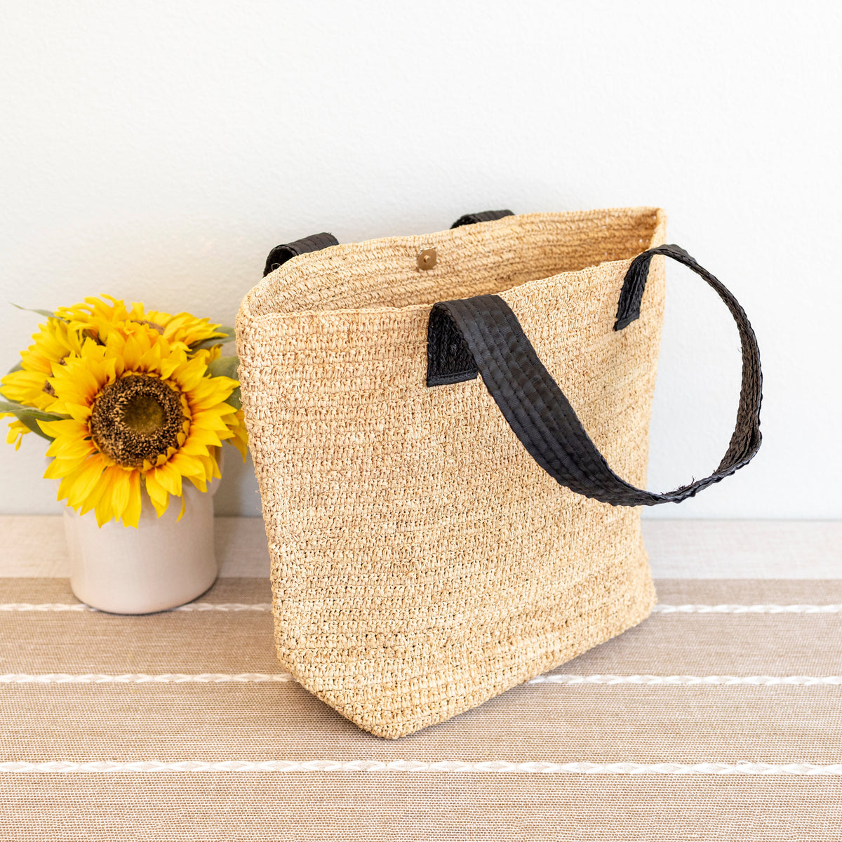 Women’s Large Soft Raffia Woven Summer Straw Tote for Beach, Vacation & Summer Outfits