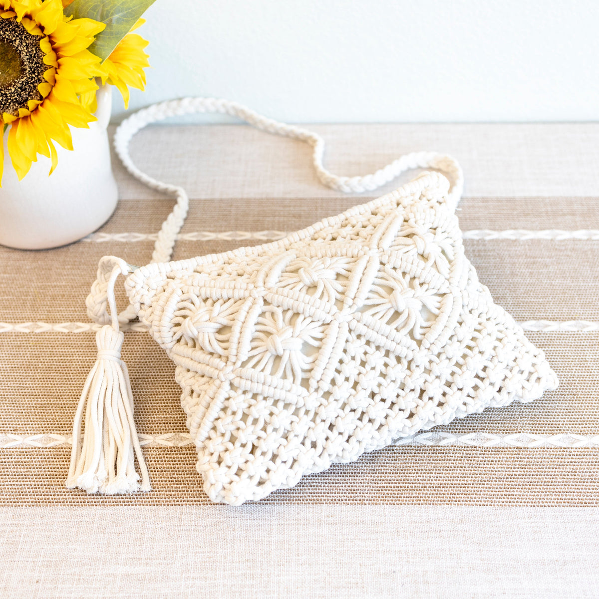 Women’s Macrame Cotton Woven Macrame Crossbody Purse for Boho Everyday Style & Gifts
