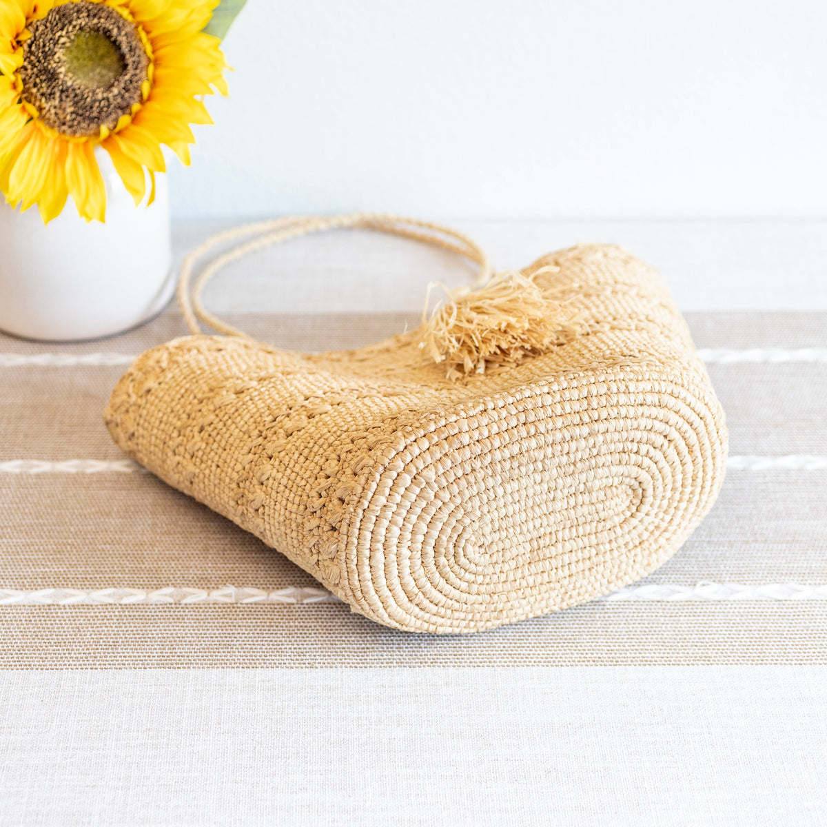 Women’s Summer Raffia Basket Bag Shoulder Bag for Beach, Vacation & Summer Outfits