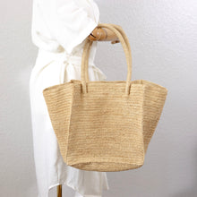 Women’s Large Soft Raffia Woven Summer Straw Tote for Beach, Vacation & Summer Outfits