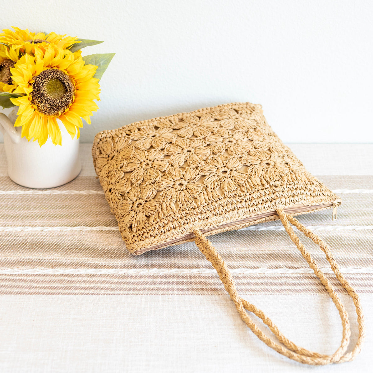 Women’s Straw Woven Tote with Floral Design for Beach, Vacation & Summer Outfits