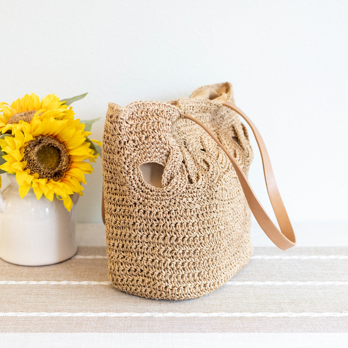 Women’s Beach Straw Woven Tote Bag for Beach, Vacation & Summer Outfits