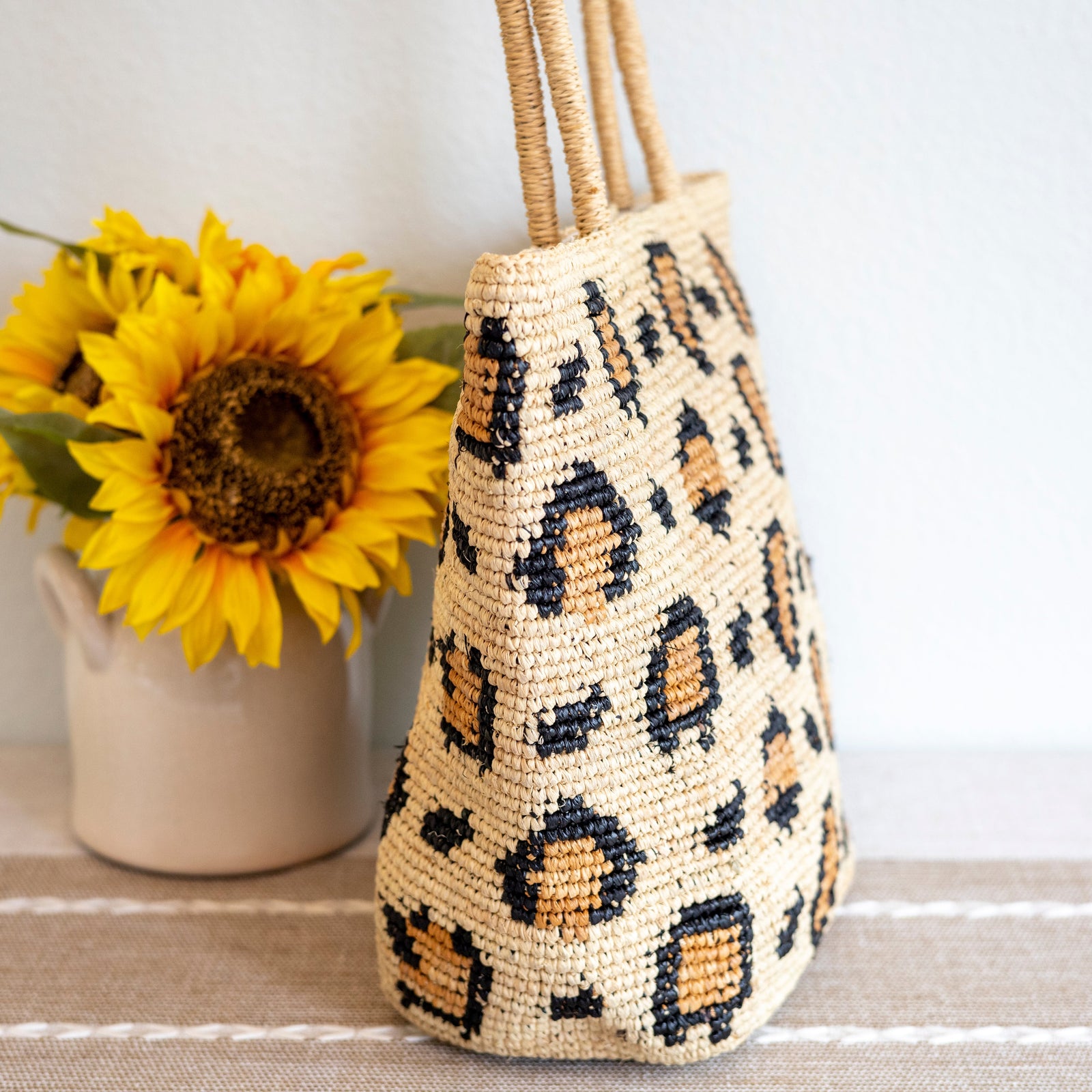 Women’s Leopard Design Raffia Summer Tote Bag for Beach, Vacation & Summer Outfits