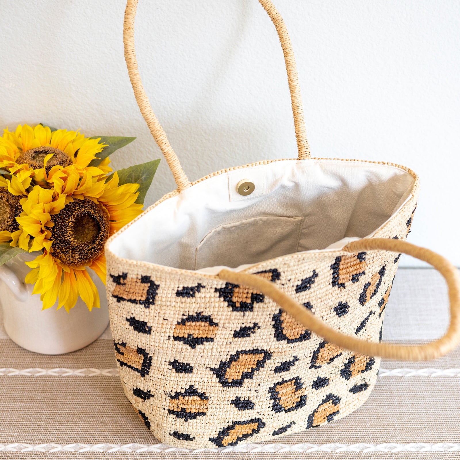 Women’s Leopard Design Raffia Summer Tote Bag for Beach, Vacation & Summer Outfits
