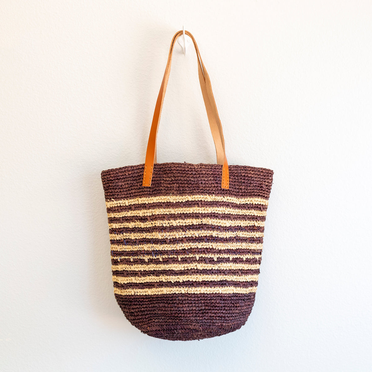 Women’s Soft Raffia Woven Summer Straw Tote with Genuine Leather Straps for Beach, Vacation & Summer Outfits