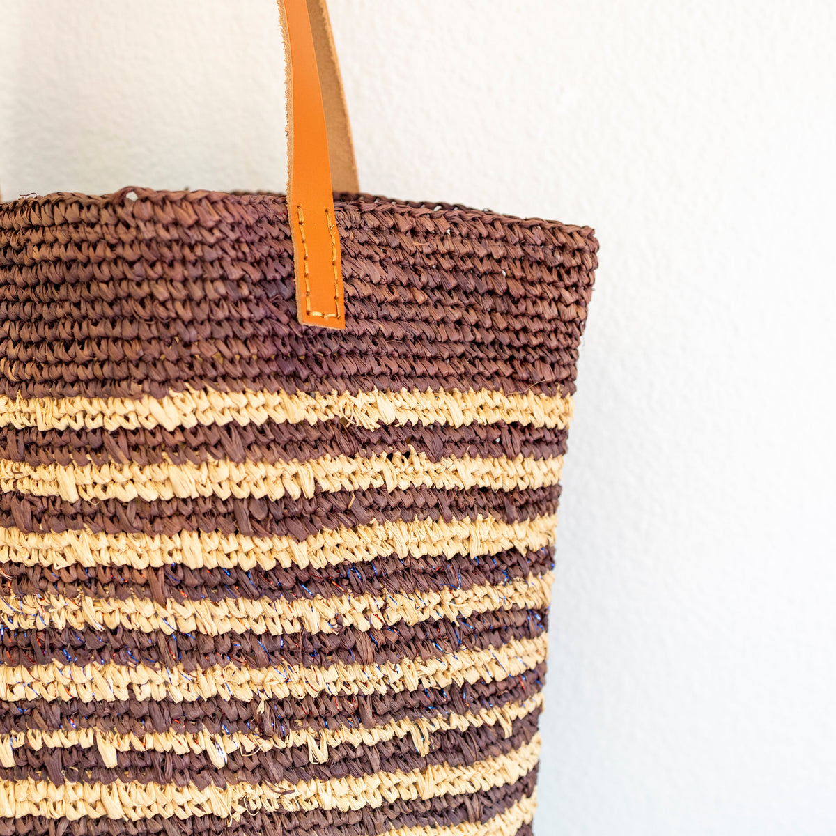 Women’s Soft Raffia Woven Summer Straw Tote with Genuine Leather Straps for Beach, Vacation & Summer Outfits