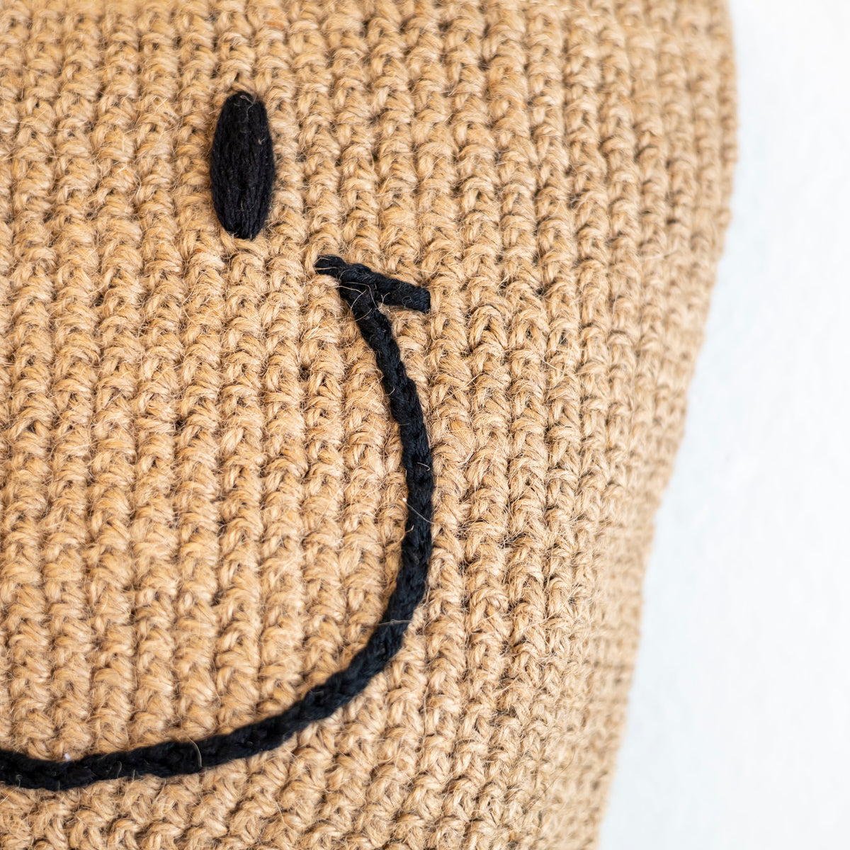Women’s Straw Twine Woven Smiley Face Bag Purse for Beach, Vacation & Summer Outfits