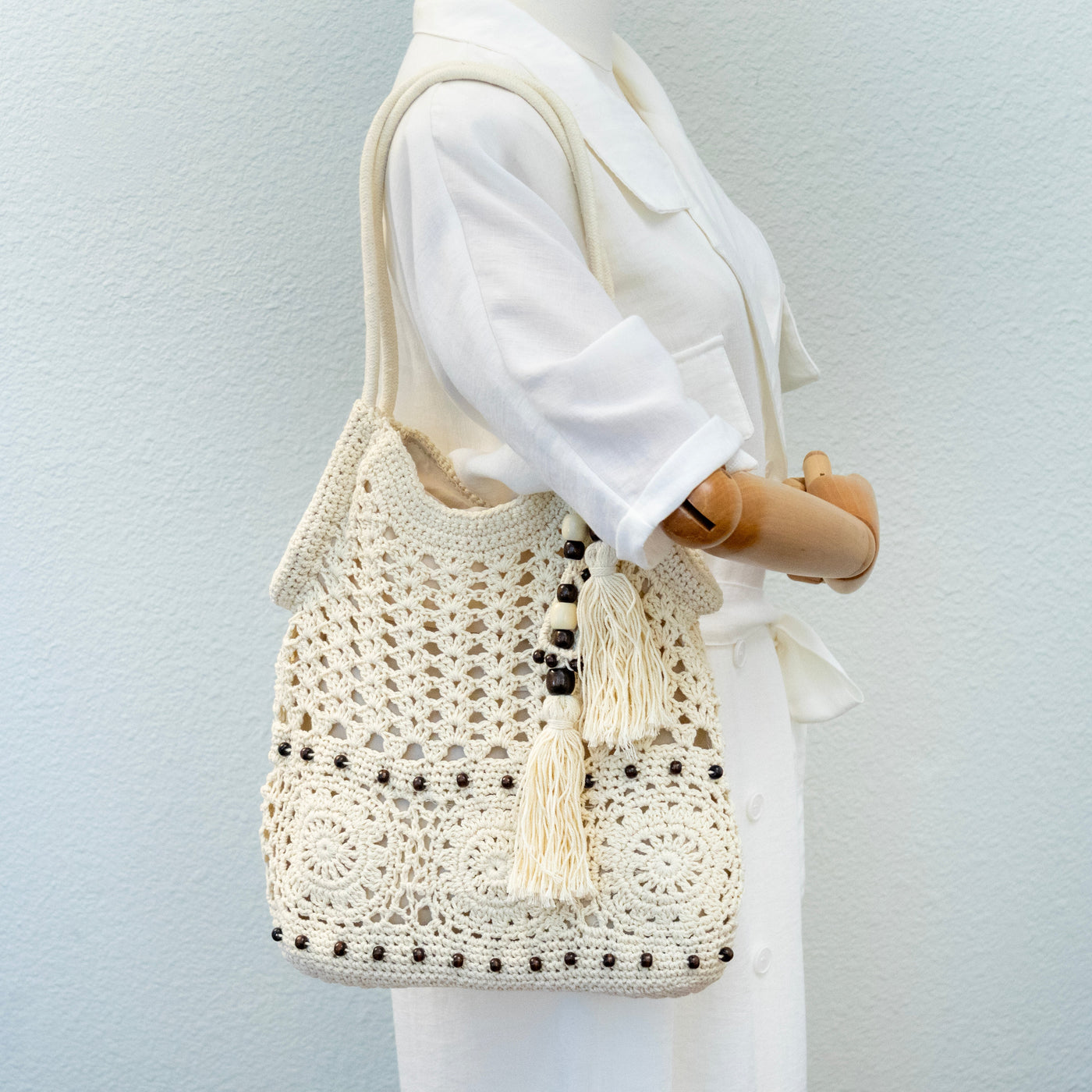 Women’s Boho Handmade Crochet Tote Bag with Tassel & Wooden Bead for Boho Everyday Style & Gifts