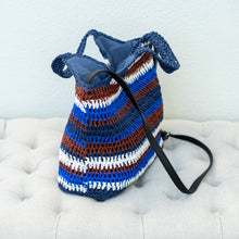 Handgefertigte gestreifte Stroh-Strandtasche für Damen – für Strand, Urlaub und Sommer-Outfits