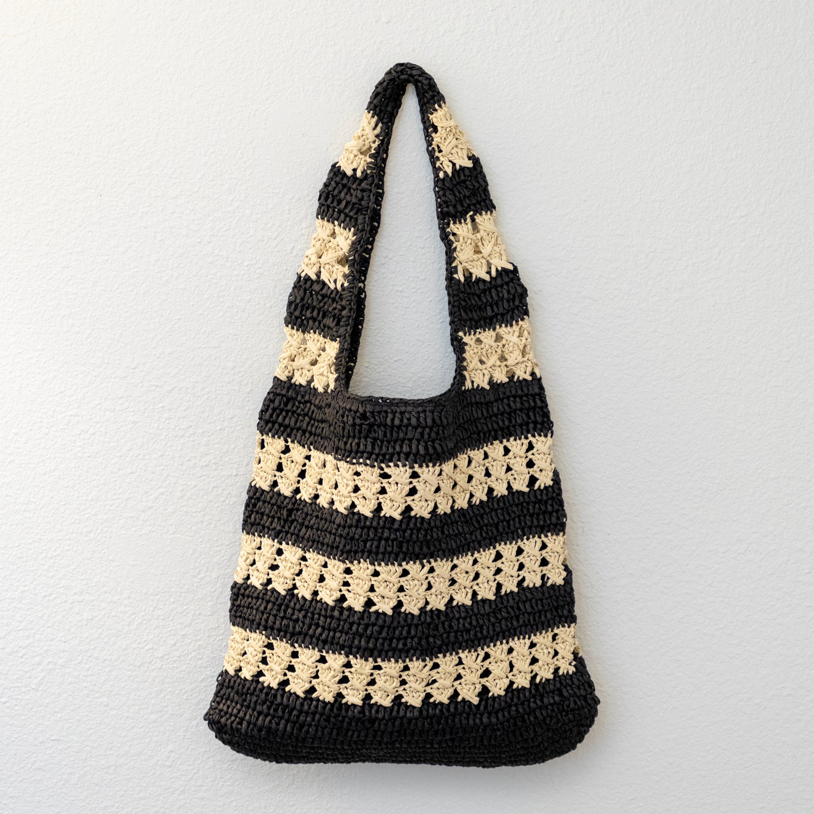 Women’s Handmade Crochet Straw Tote Bag – Black & Beige Striped Shoulder Bag for Beach, Vacation & Summer Outfits