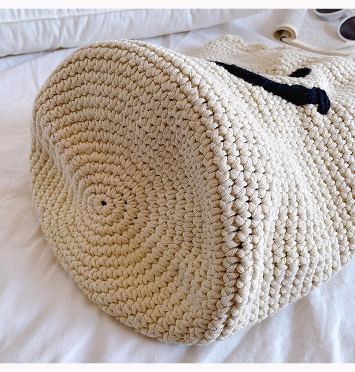 Women’s Cotton Knit Smiley Face Shoulder Bag Purse for Boho Everyday Style & Gifts