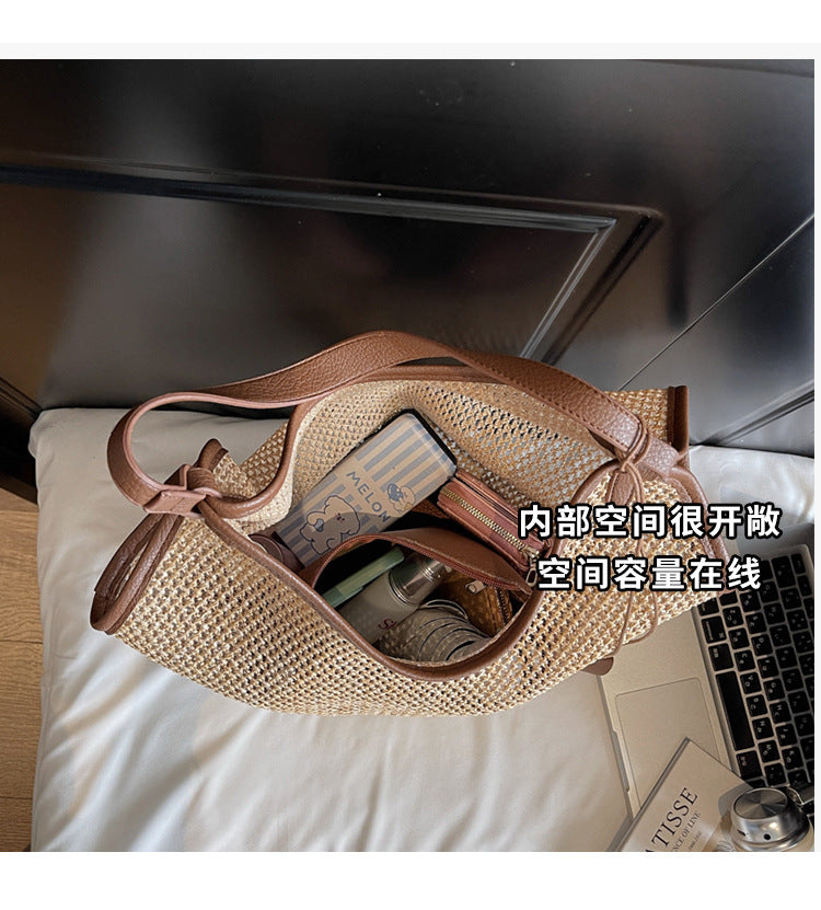 Fashionable Niche One-Shoulder Bucket Bag