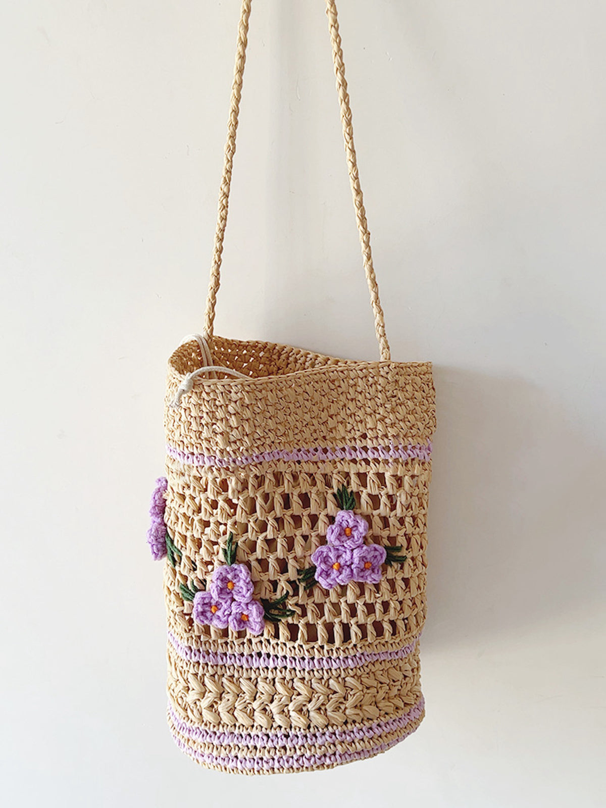 Women’s Floral Raffia Shoulder Bucket Bag Lavender Straw Bag for Beach, Vacation & Summer Outfits
