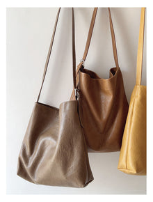 Women’s Simple Leather Tote Bag for Everyday City Outfits