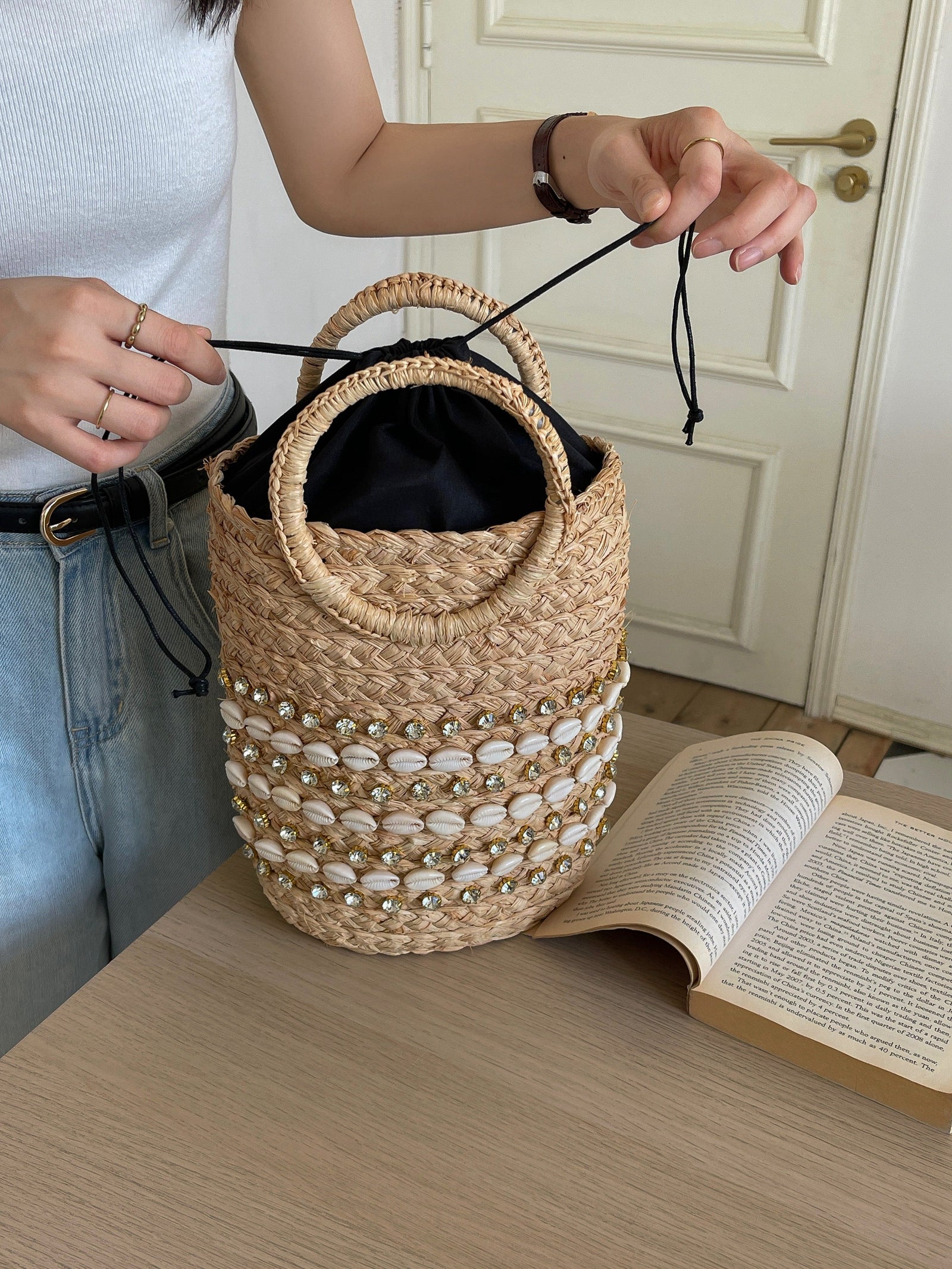 Women’s Summer Raffia Straw Beach Basket Handbag Drawstring Bag for Beach, Vacation & Summer Outfits