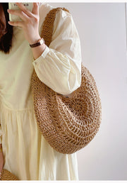 Women’s Round Straw Tote for Beach, Vacation & Summer Outfits