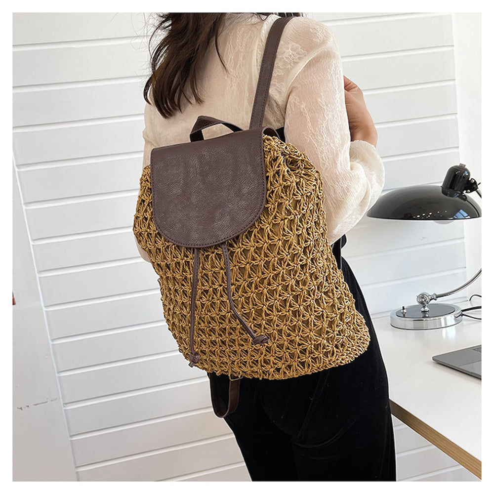 Women’s Straw Woven Backpack with Leather Strap and Flap Tote Bag for Beach, Vacation & Summer Outfits