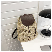 Geflochtener Stroh-Rucksack für Damen mit Lederriemen und Überschlag – Tragetasche für Strand, Urlaub & Sommer-Outfits
