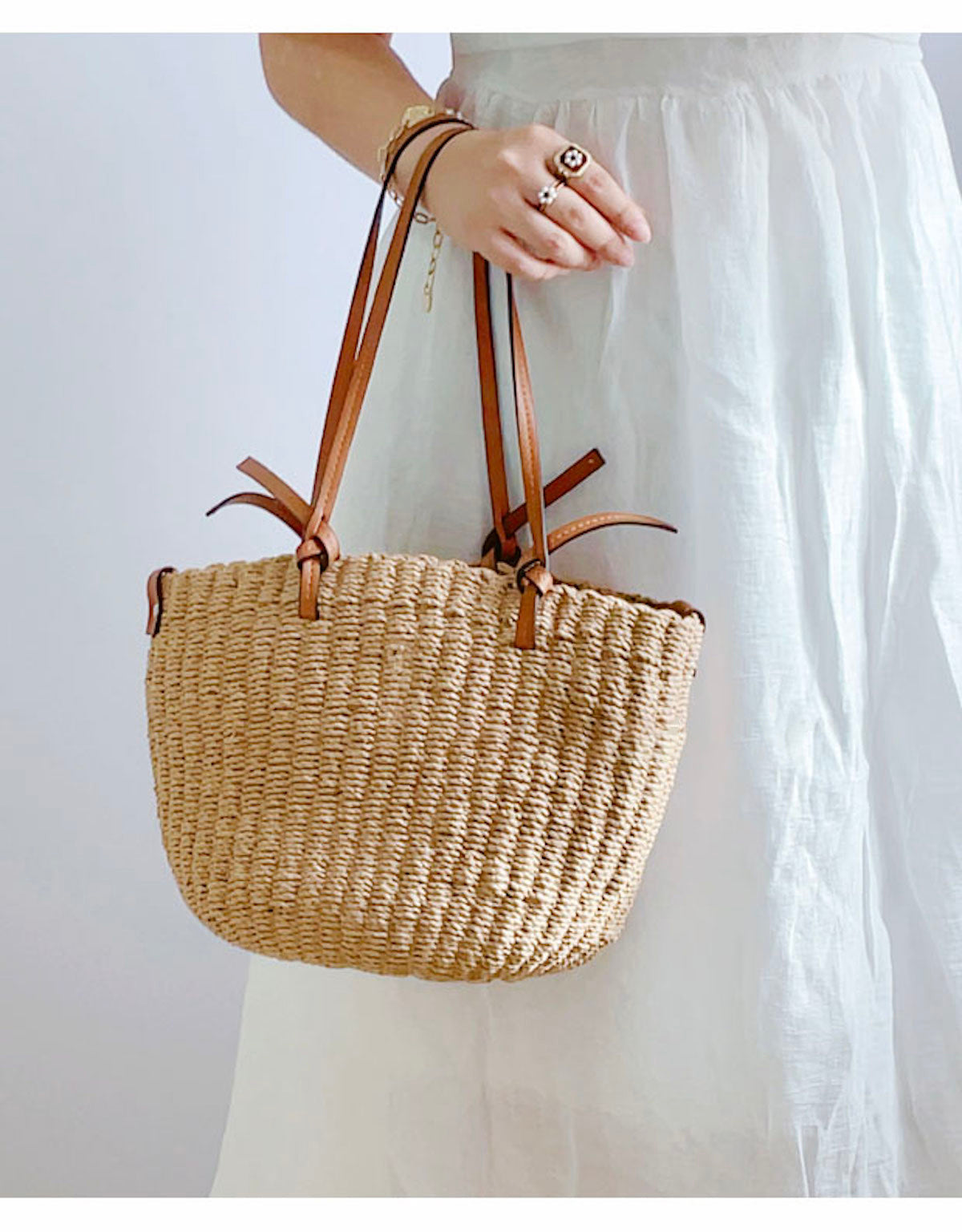 Women’s Straw Medium Summer Basket Tote for Beach, Vacation & Summer Outfits