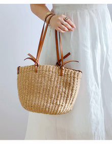 Women’s Straw Medium Summer Basket Tote for Beach, Vacation & Summer Outfits