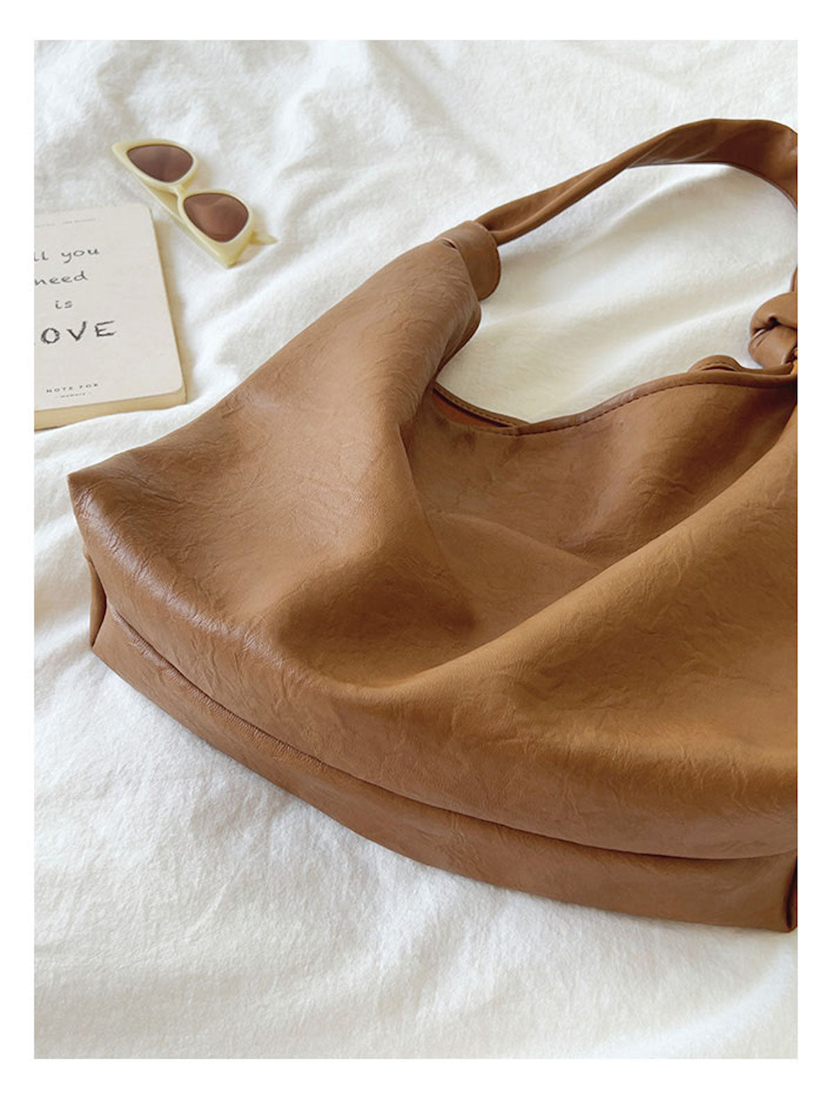 Women’s Soft Leather Retro Hobo Shoulder Bag Everyday Work Bag for Everyday City Outfits