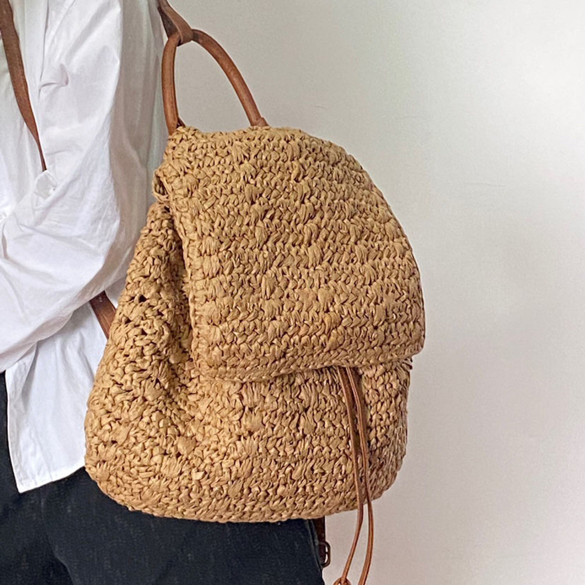 Women’s Straw Backpack with Vegan Leather Strap Drawstring Bag for Beach, Vacation & Summer Outfits