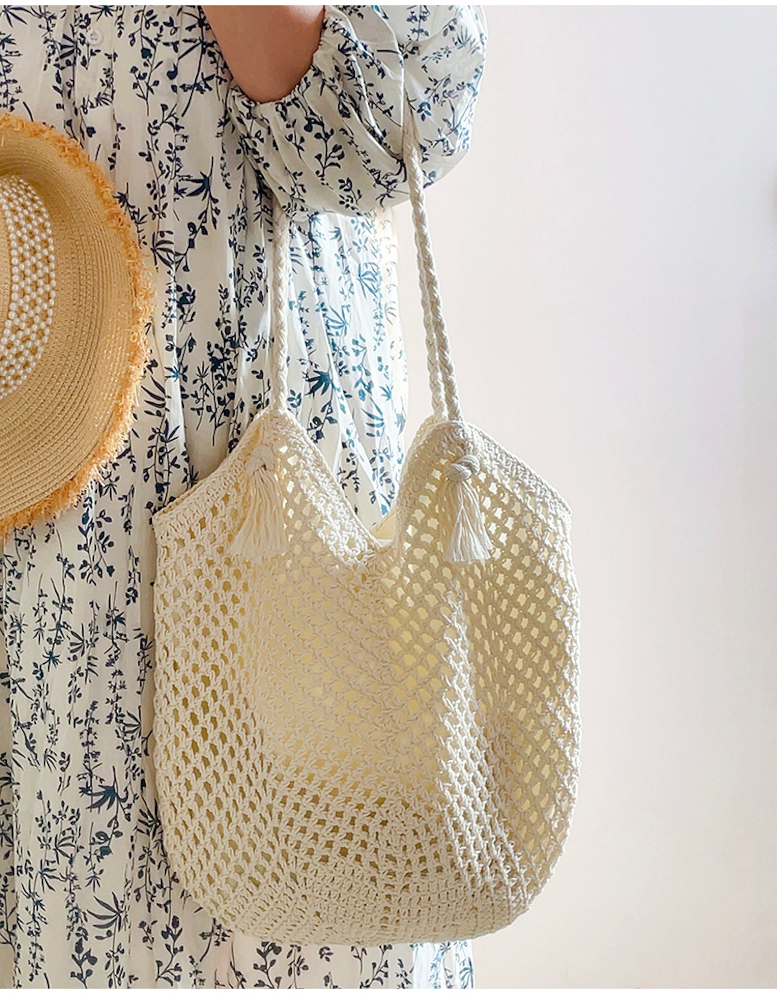 Women’s Handmade Crochet Retro Style Tote Bag for Boho Everyday Style & Gifts