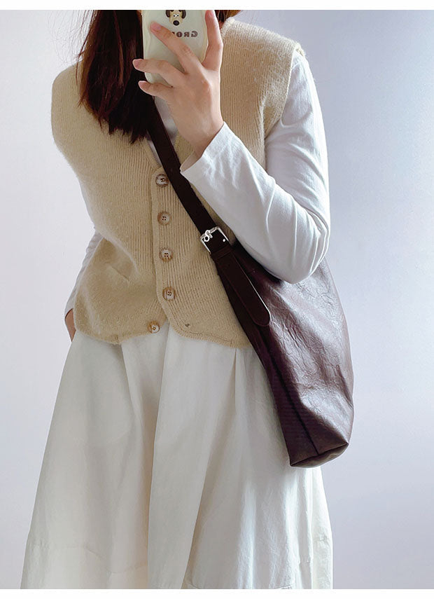 Women’s Simple Leather Tote Bag for Everyday City Outfits