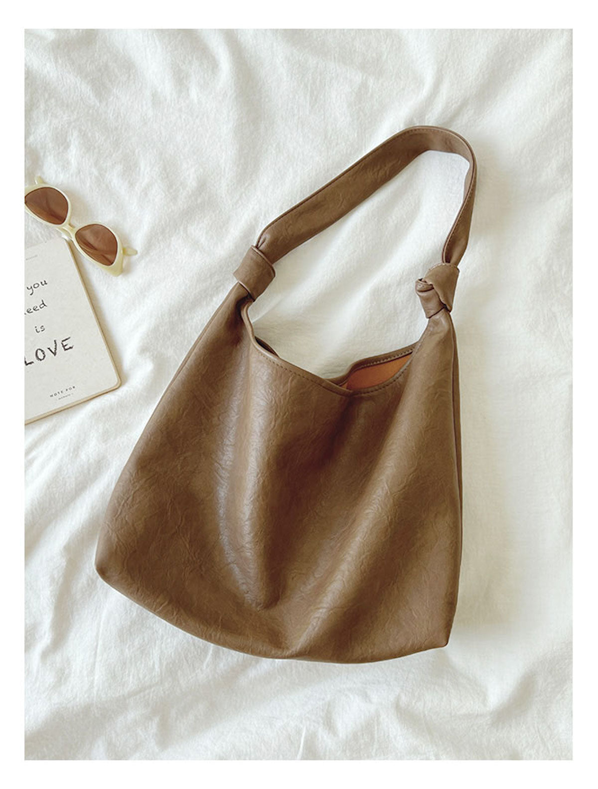 Women’s Soft Leather Retro Hobo Shoulder Bag Everyday Work Bag for Everyday City Outfits