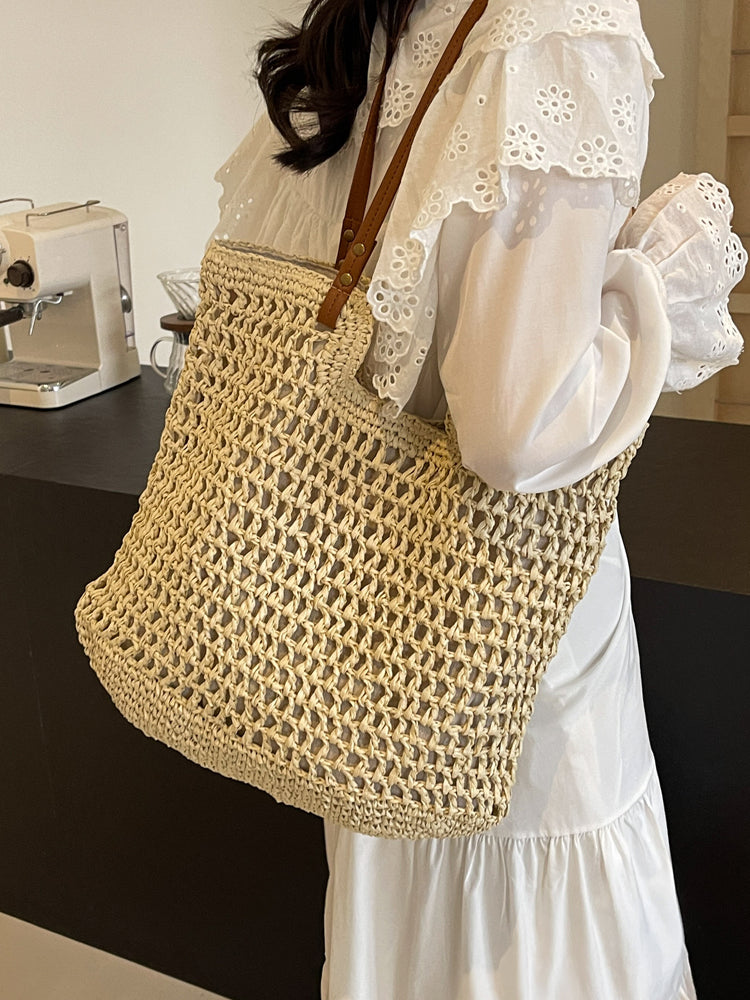 Women’s Lightweight Straw Woven Square Tote Bag for Beach, Vacation & Summer Outfits