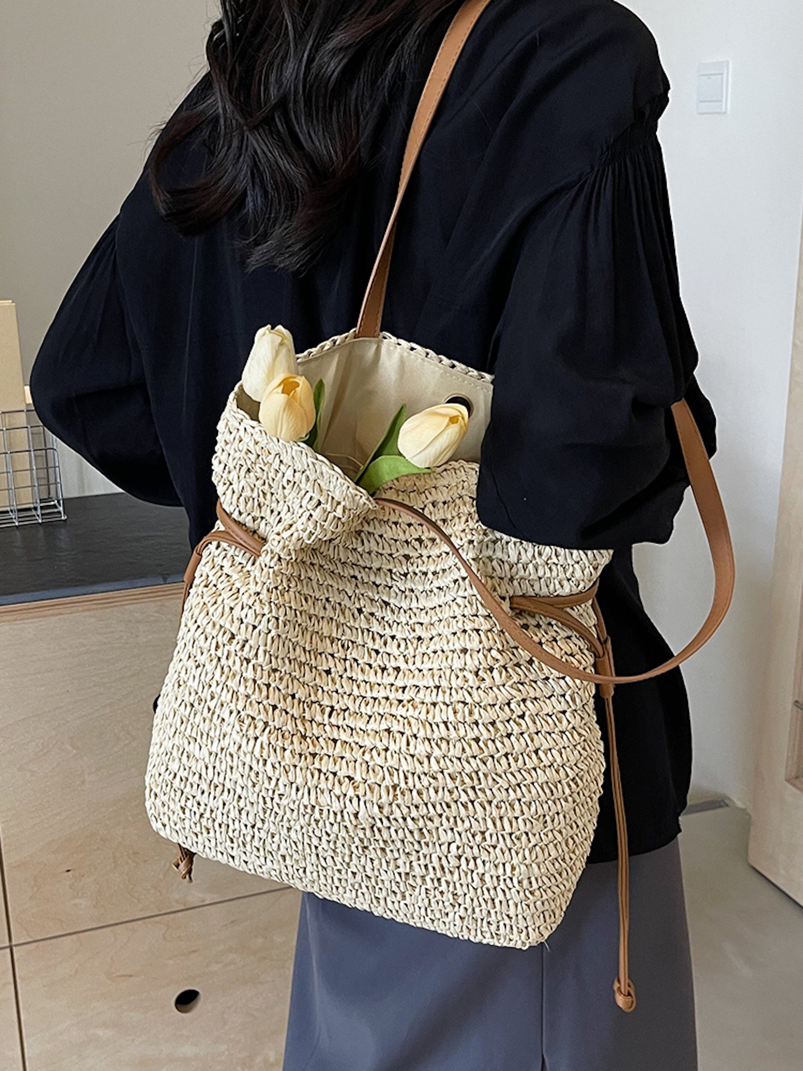 Women’s Retro Straw Woven Tote Bag for Beach, Vacation & Summer Outfits
