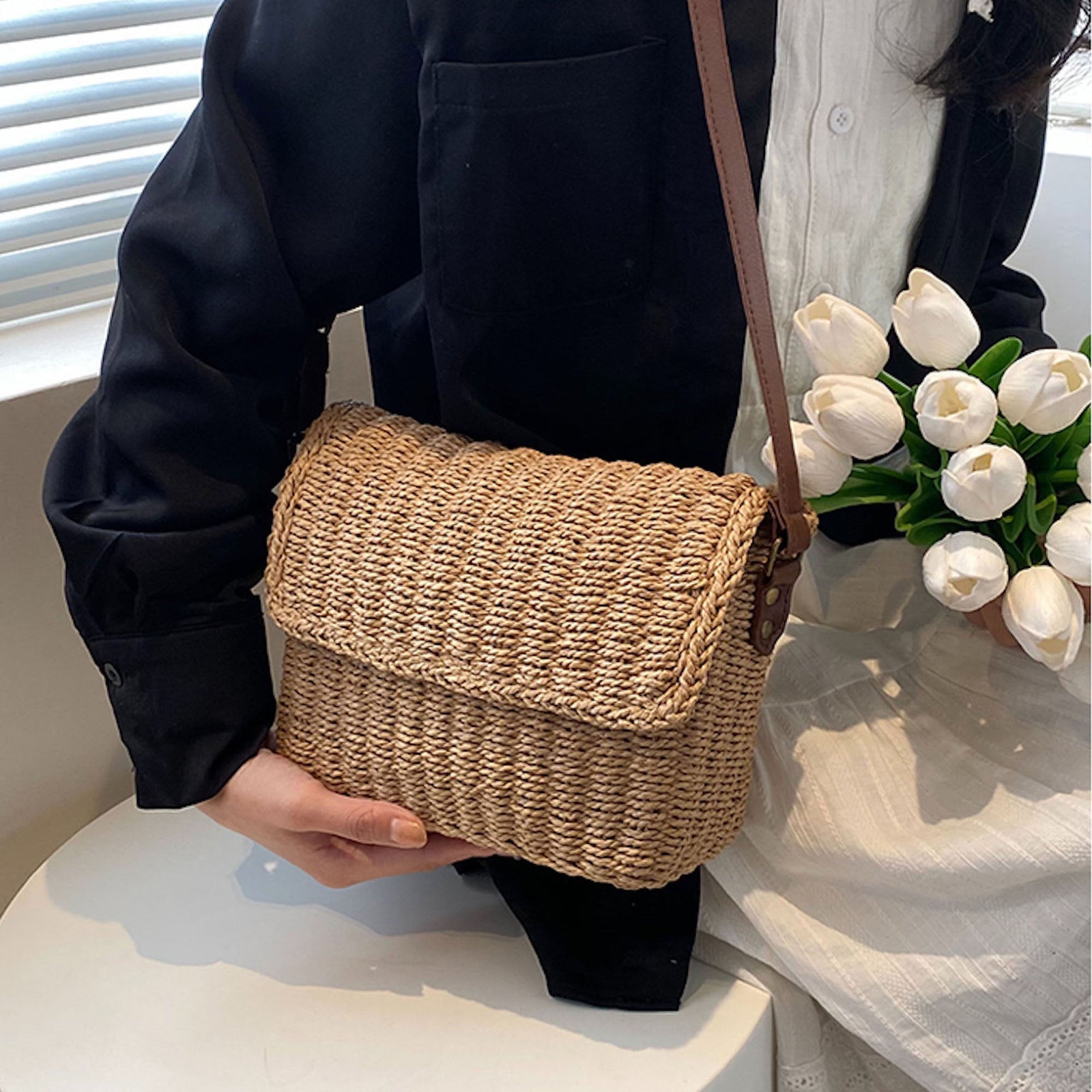 Women’s Straw Woven Messenger Bag with Flap for Beach, Vacation & Summer Outfits