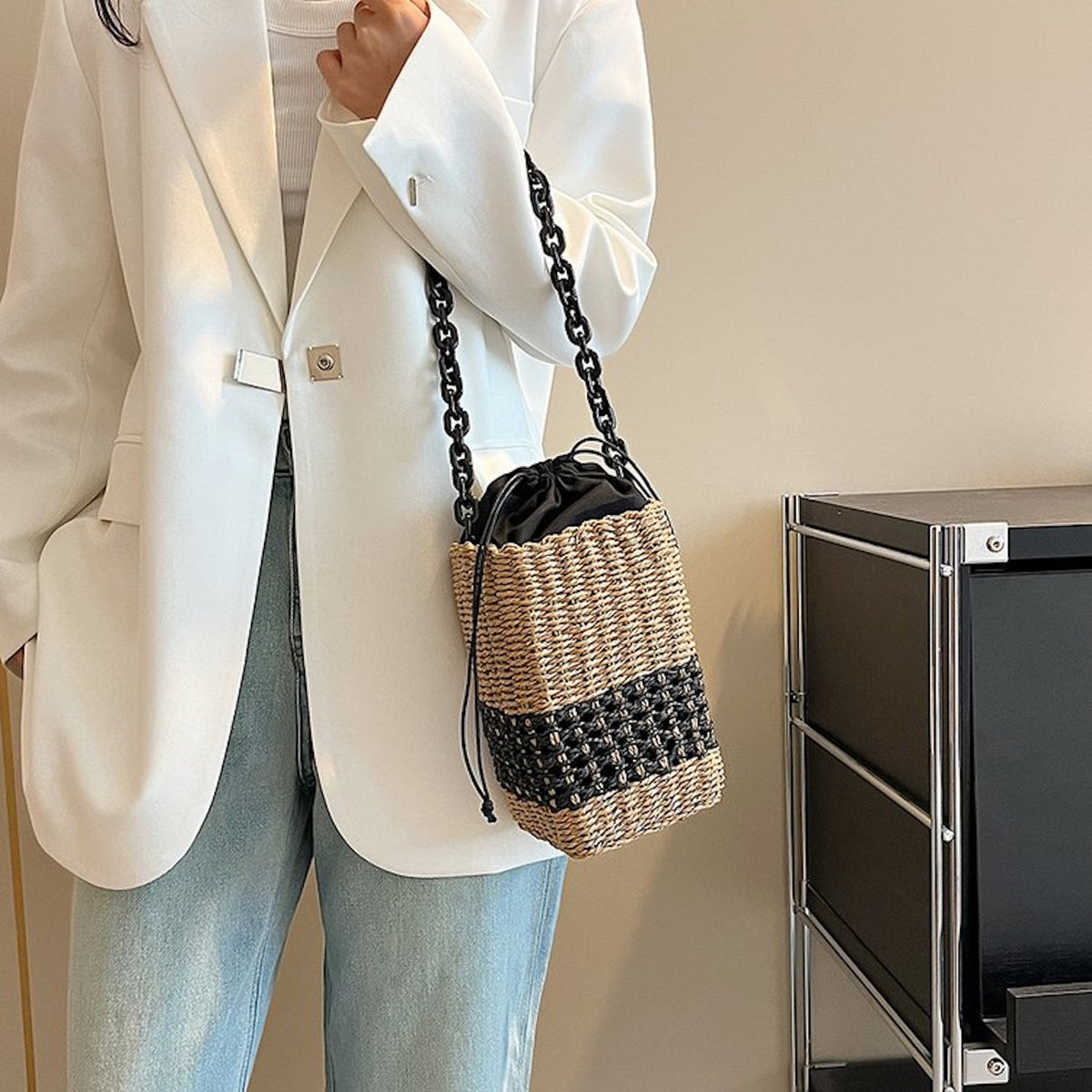 Women’s Straw Cube Shaped Handbag Purse for Beach, Vacation & Summer Outfits