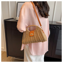 Women’s Straw Shell Shape Crossbody Hobo Bag for Beach, Vacation & Summer Outfits