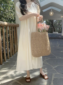 Women’s Lightweight Straw Woven Square Tote Bag for Beach, Vacation & Summer Outfits