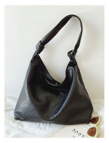 Women’s Soft Leather Retro Hobo Shoulder Bag Everyday Work Bag for Everyday City Outfits