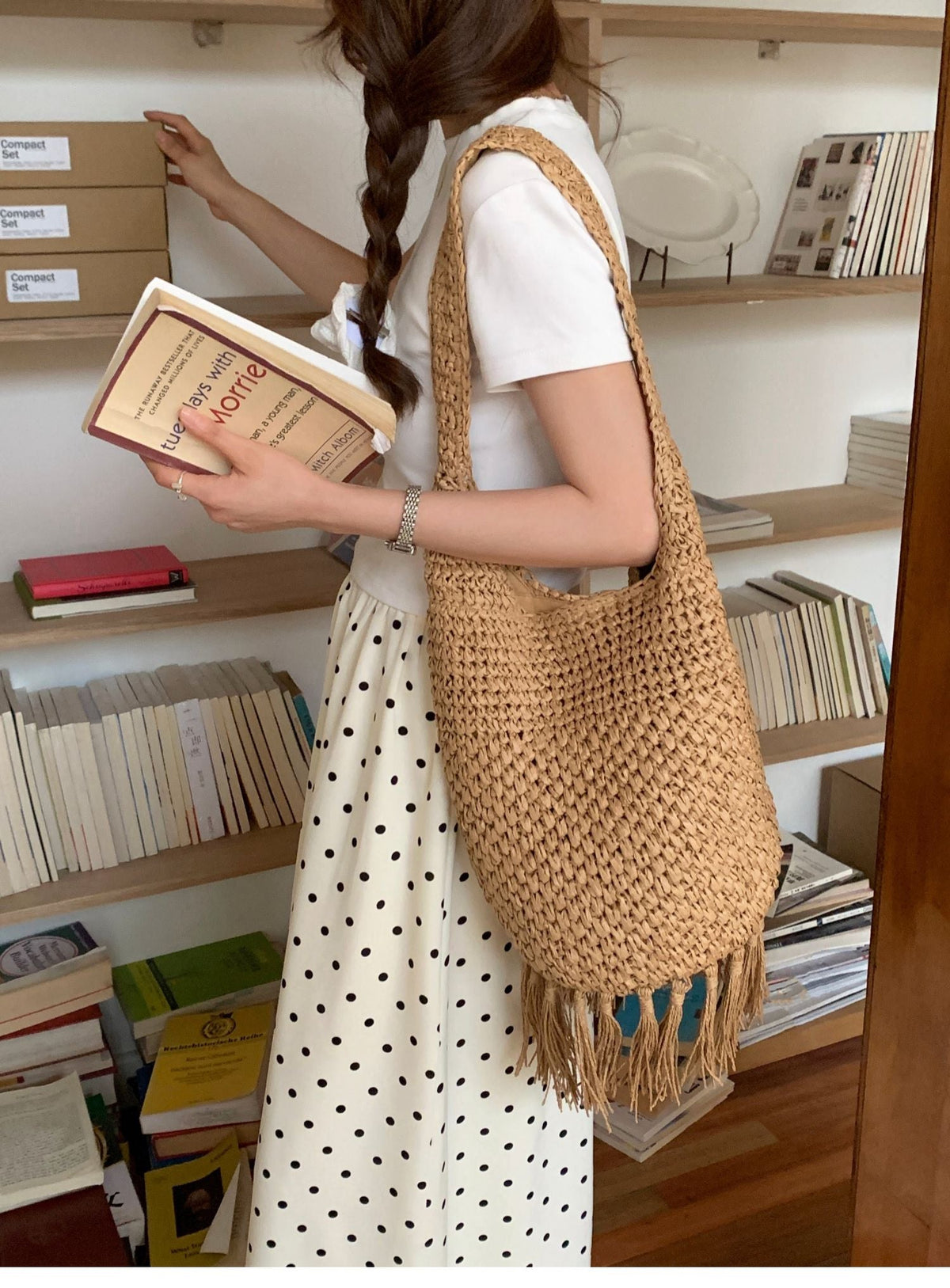 Women’s Large Straw Woven Shoulder Bag with Tassel Tote Bag for Beach, Vacation & Summer Outfits
