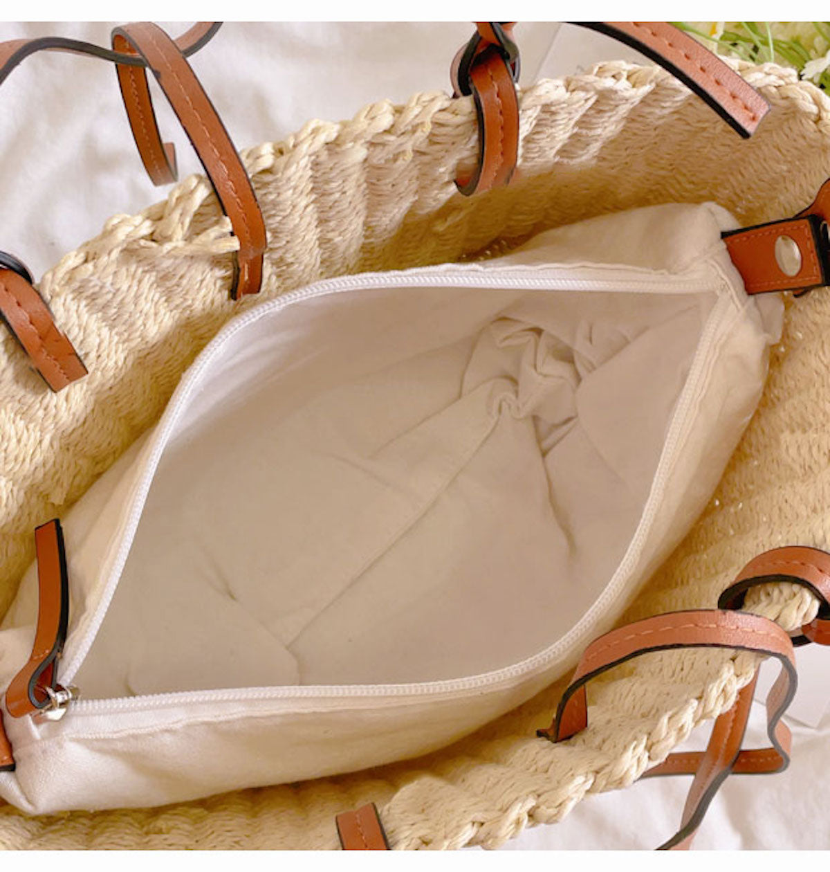 Women’s Straw Medium Summer Basket Tote for Beach, Vacation & Summer Outfits