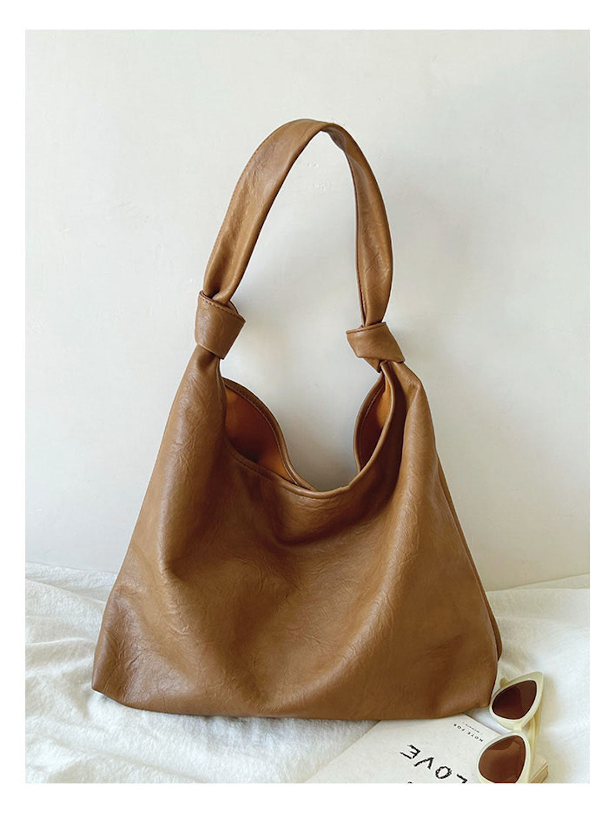 Women’s Soft Leather Retro Hobo Shoulder Bag Everyday Work Bag for Everyday City Outfits
