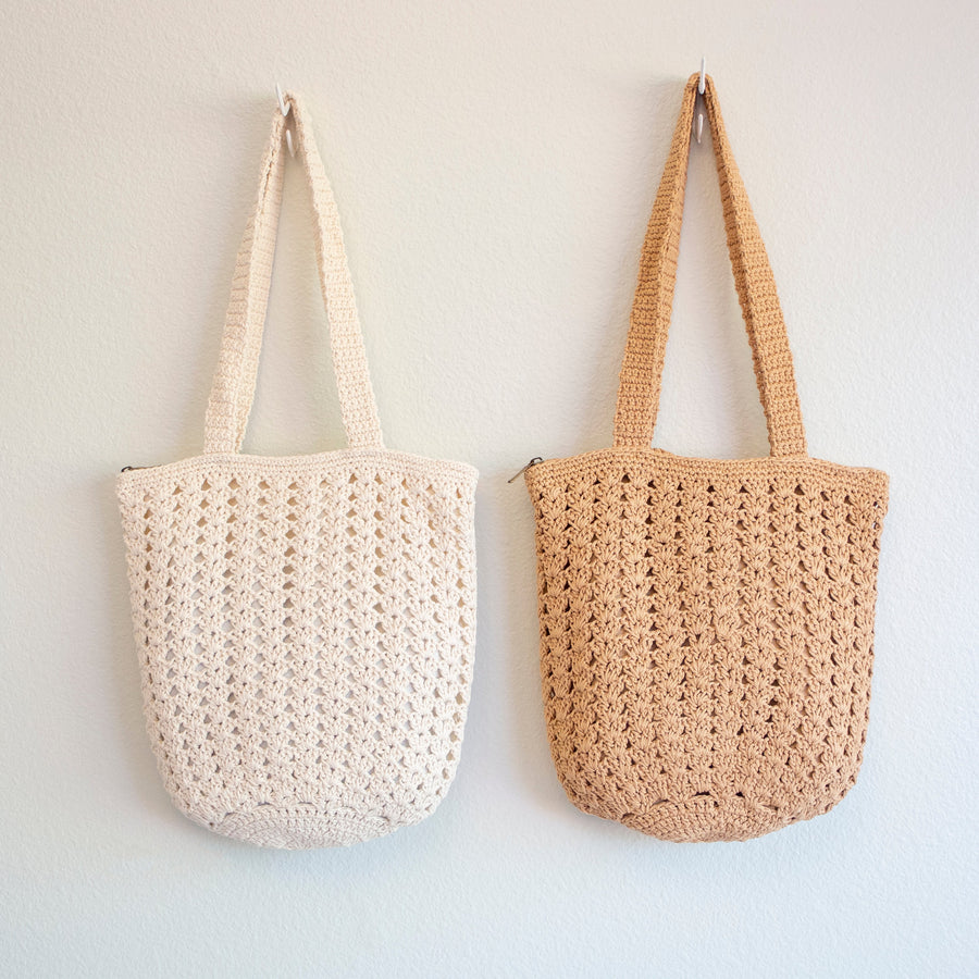 Women’s Handmade Crochet Retro Style Tote Bag for Boho Everyday Style & Gifts