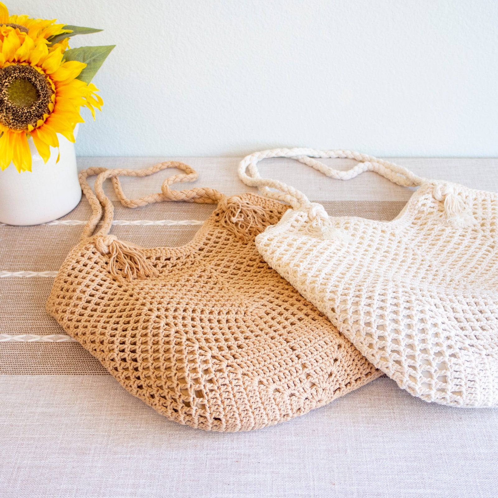 Women’s Handmade Crochet Retro Style Tote Bag for Boho Everyday Style & Gifts