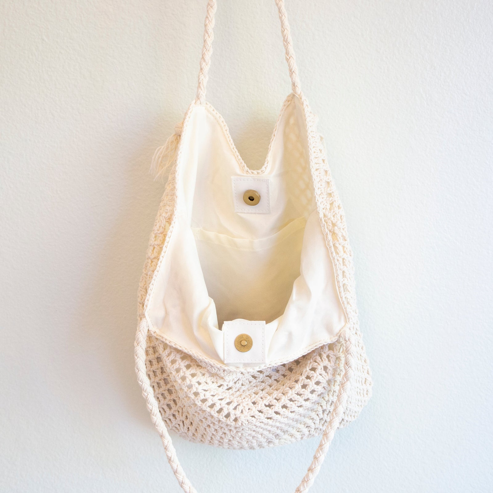 Women’s Handmade Crochet Retro Style Tote Bag for Boho Everyday Style & Gifts