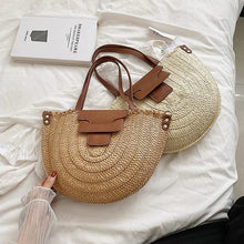 Large Straw Round Bag for Women, Boho Summer Crossbody Purse