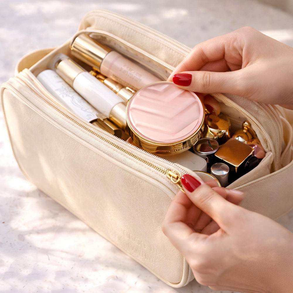 Large Vegan Leather Toiletry Bag for Women, Waterproof Makeup Organizer, Travel Cosmetic Case