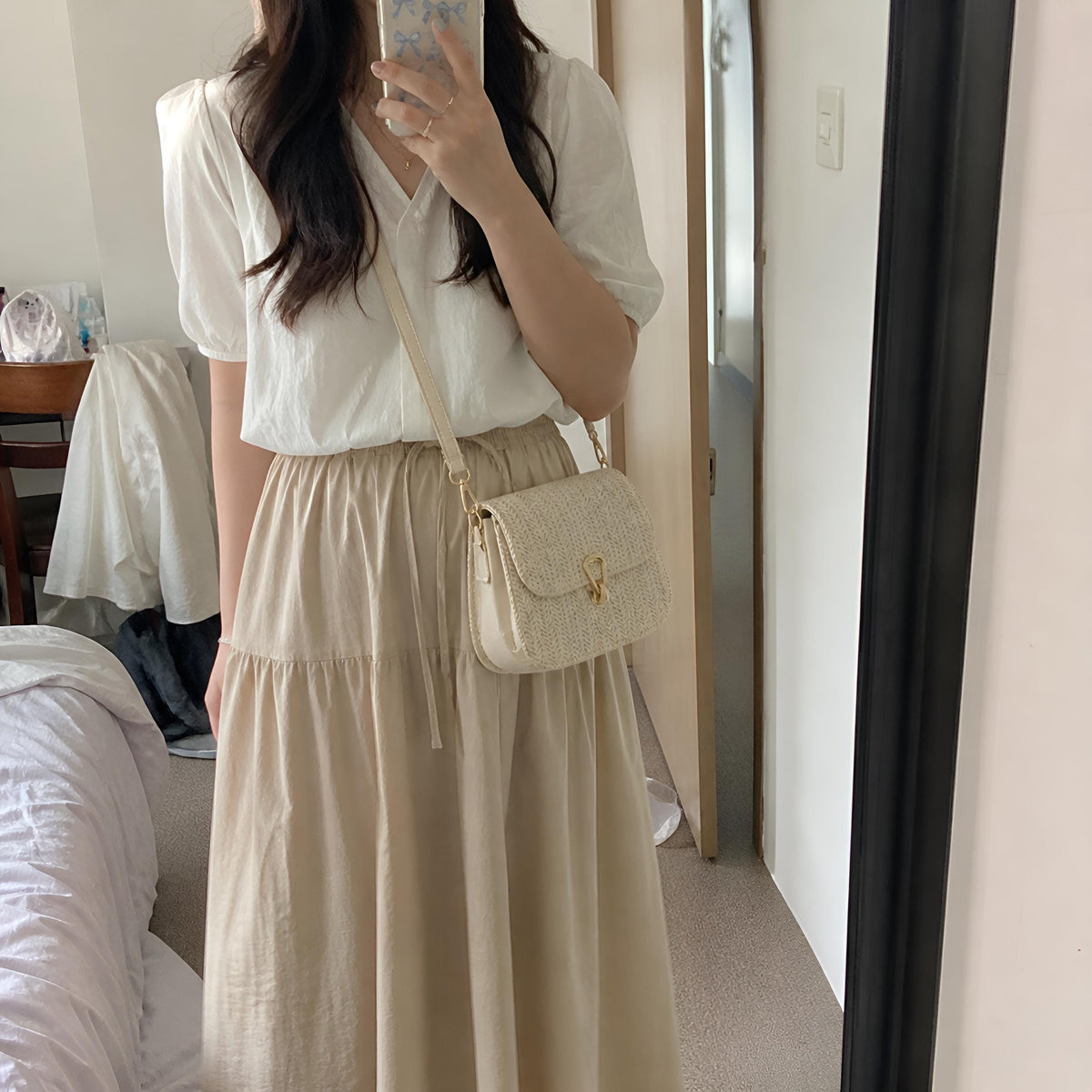 Small Straw Crossbody Bag Floral Embroidery Summer Shoulder Purse White Khaki, SheSelects Atelier summer style