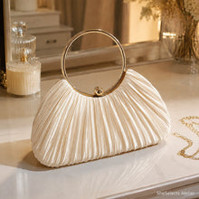Plissierte Satin-Abendclutch, Brauttasche mit goldenem Ringgriff und Envelope-Tasche